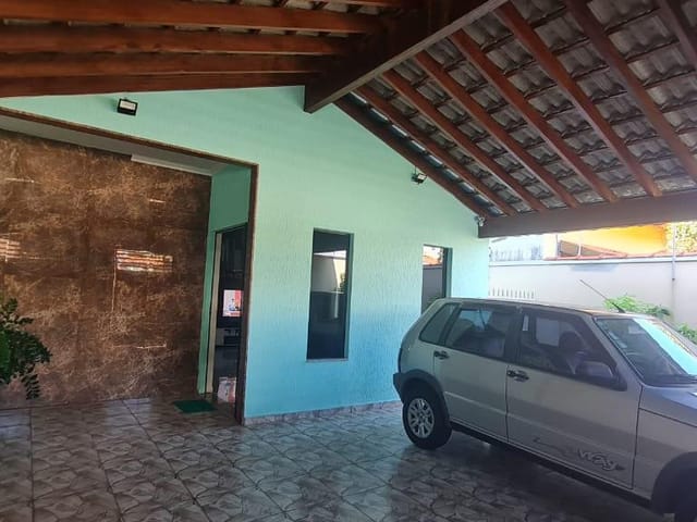 Sobrado com 200m² 3 quartos e 4 banheiros, à venda, no bairro Residencial Parque das Palmeiras em Pindamonhangaba
