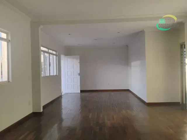 Sobrado com 250m² 3 quartos e 4 banheiros, para alugar, no bairro Jardim Chapadão em Campinas