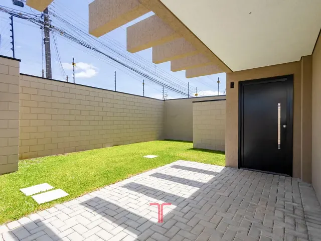 Sobrado com 119m² 3 quartos e 3 banheiros, à venda, no bairro Santa Felicidade em Curitiba