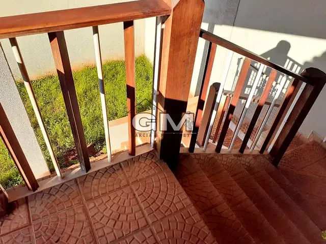 Sobrado com 381m² 3 quartos e 5 banheiros, à venda, no bairro Parque dos Lagos em Ribeirão Preto