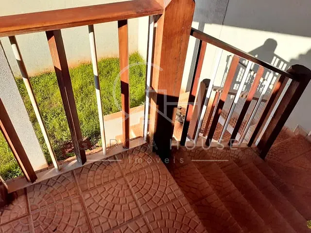 Sobrado com 381m² 3 quartos e 5 banheiros, à venda, no bairro Parque dos Lagos em Ribeirão Preto