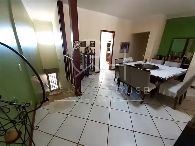 Sobrado com 381m² 3 quartos e 5 banheiros, à venda, no bairro Parque dos Lagos em Ribeirão Preto