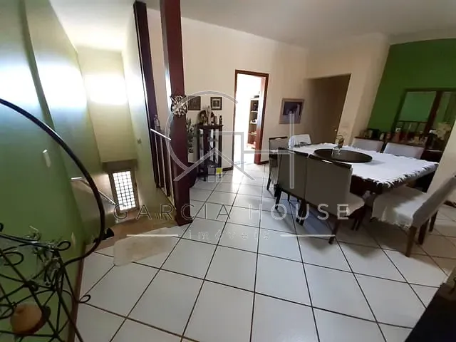 Sobrado com 381m² 3 quartos e 5 banheiros, à venda, no bairro Parque dos Lagos em Ribeirão Preto