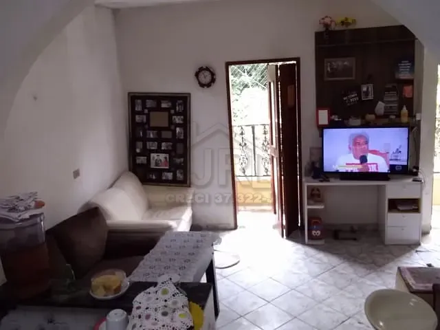 Sobrado com 149m² 3 quartos e 2 banheiros, à venda, no bairro Jardim Cerqueira Leite em Mauá