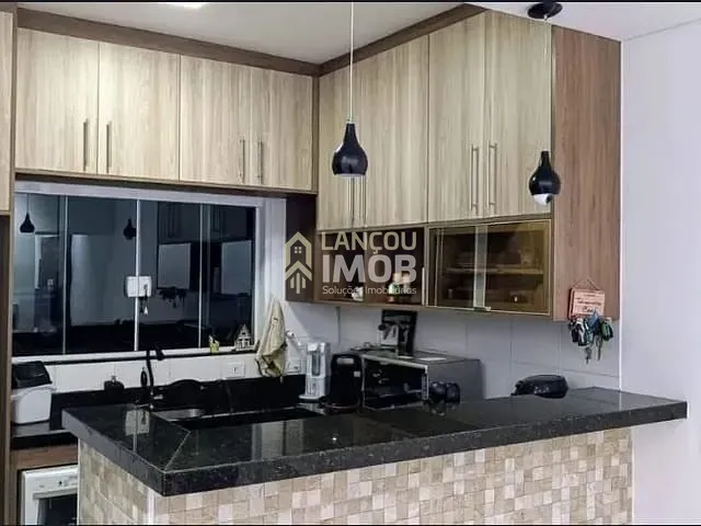 Sobrado 3 quartos e 1 banheiro, à venda, no bairro Jardim das Carpas em Jundiaí