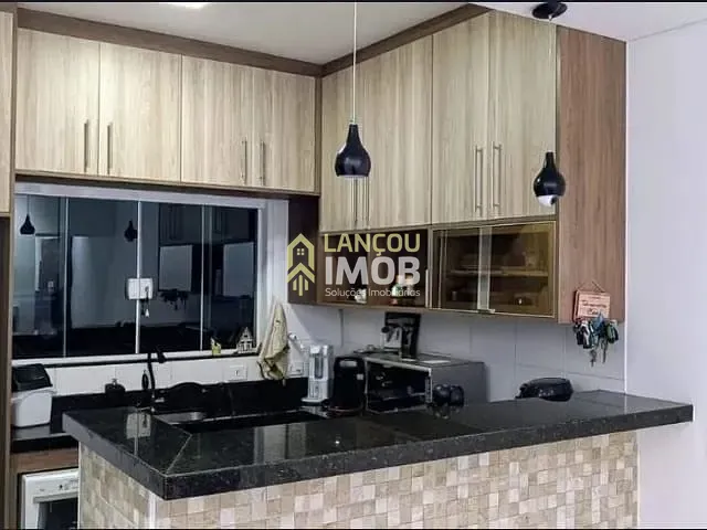 Sobrado 3 quartos e 1 banheiro, à venda ou para alugar, no bairro Jardim das Carpas em Jundiaí