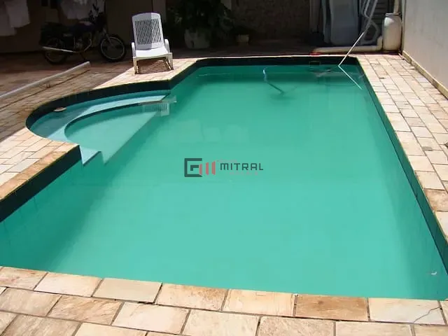 Sobrado com 688m², à venda, no bairro Lago Parque em Londrina