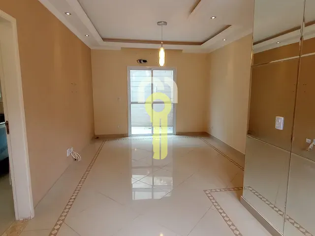 Sobrado com 109m² 3 quartos e 2 banheiros, à venda, no bairro Paisagem Renoir em Cotia