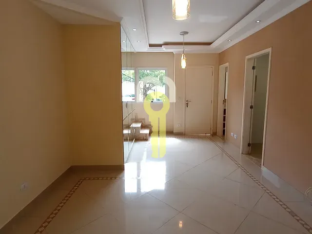 Sobrado com 109m² 3 quartos e 2 banheiros, à venda, no bairro Paisagem Renoir em Cotia