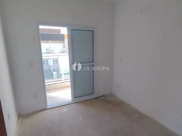 Sobrado com 90m² 2 quartos e 1 banheiro, à venda, no bairro Residencial Ypê Amarelo  em Artur Nogueira