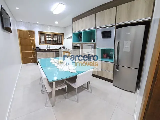 Casa com 192m² 2 quartos e 1 banheiro, à venda, no bairro Jardim Tietê em São Paulo