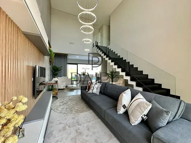 Sobrado com 250m² 5 quartos e 6 banheiros, à venda, no bairro 00 em Xangri-Lá