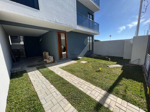 Sobrado 3 quartos e 3 banheiros, à venda, no bairro Atuba em Curitiba