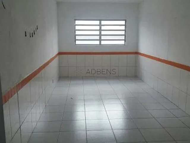 Sobrado à venda ou para alugar, no bairro Vila Moraes em São Paulo