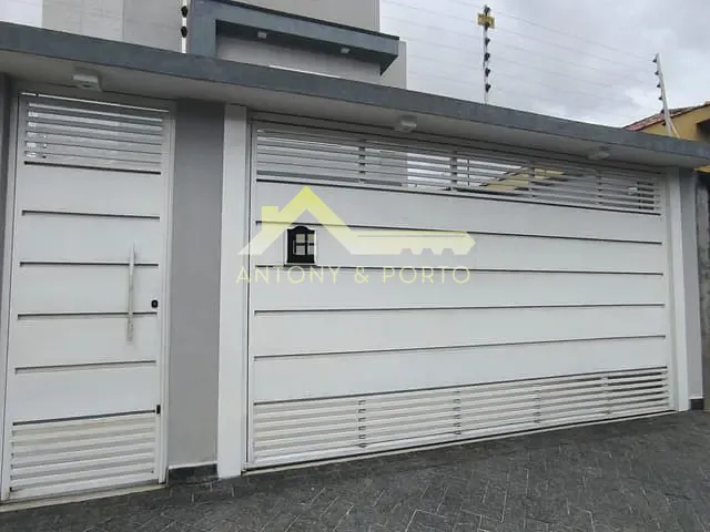 Sobrado com 323m² 3 quartos e 4 banheiros, à venda, no bairro Torres de Tibagi em Guarulhos
