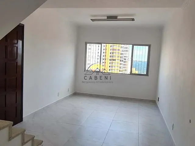 Sobrado com 279m² 3 quartos e 2 banheiros, à venda ou para alugar, no bairro Vila Madalena em São Paulo