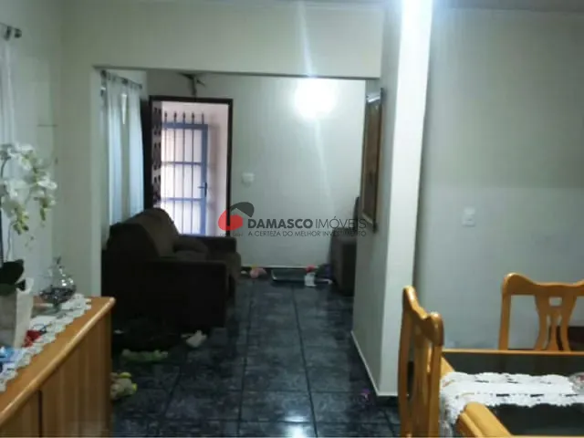 Sobrado com 184m² 4 quartos e 1 banheiro, à venda, no bairro Osvaldo Cruz em São Caetano do Sul