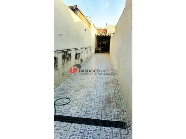 Sobrado com 184m² 4 quartos e 1 banheiro, à venda, no bairro Osvaldo Cruz em São Caetano do Sul