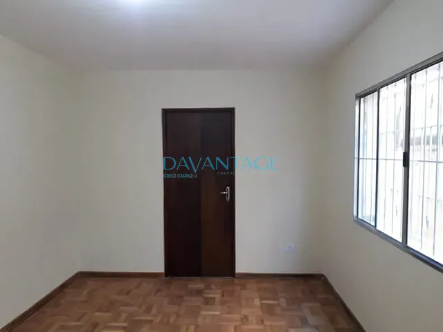 Sobrado com 88m² 2 quartos e 2 banheiros, para alugar, no bairro Vila Zat em São Paulo
