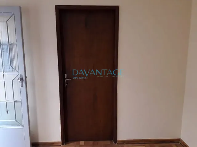 Sobrado com 88m² 2 quartos e 2 banheiros, para alugar, no bairro Vila Zat em São Paulo