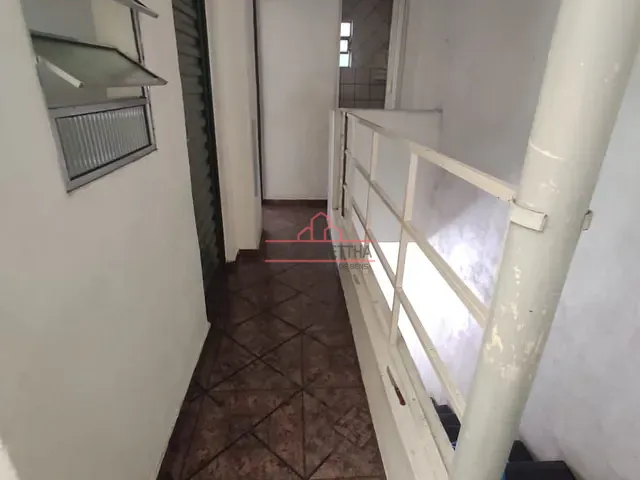 Sobrado com 136m² 4 quartos e 2 banheiros, à venda, no bairro Jardim Tatiane em Barueri
