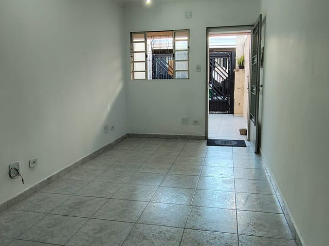 Sobrado para alugar, no bairro Vila Mariana em São Paulo