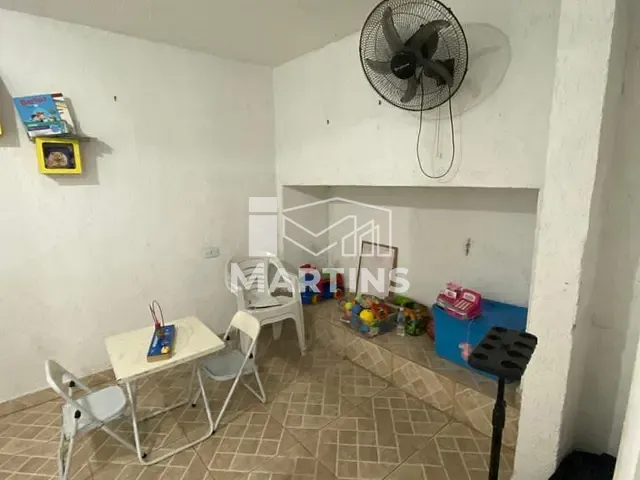 Sobrado 3 quartos e 1 banheiro, à venda, no bairro Parque Marabá em Taboão da Serra