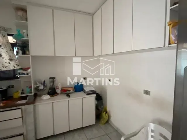 Sobrado 3 quartos e 1 banheiro, à venda, no bairro Parque Marabá em Taboão da Serra