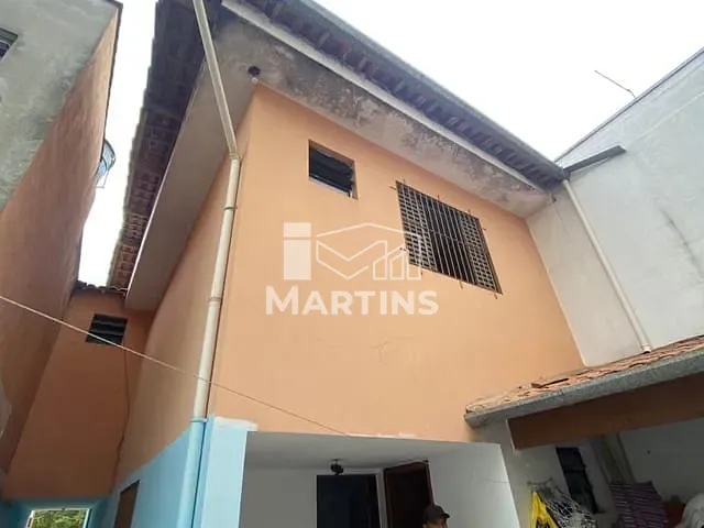 Sobrado 3 quartos e 1 banheiro, à venda, no bairro Parque Marabá em Taboão da Serra