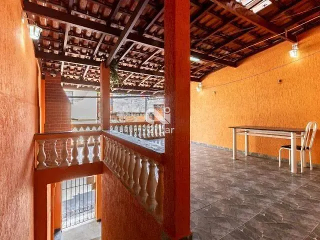 Sobrado com 125m² 3 quartos e 3 banheiros, à venda, no bairro Helena Maria em Osasco