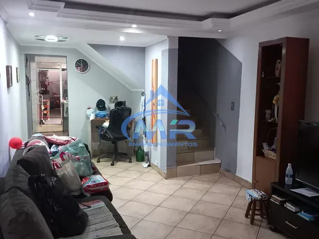 Sobrado com 100m² 3 quartos e 3 banheiros, à venda, no bairro Vila Paranaguá em São Paulo