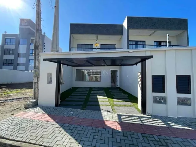 Sobrado 3 quartos e 5 banheiros, à venda, no bairro São Francisco de Assis em Camboriú