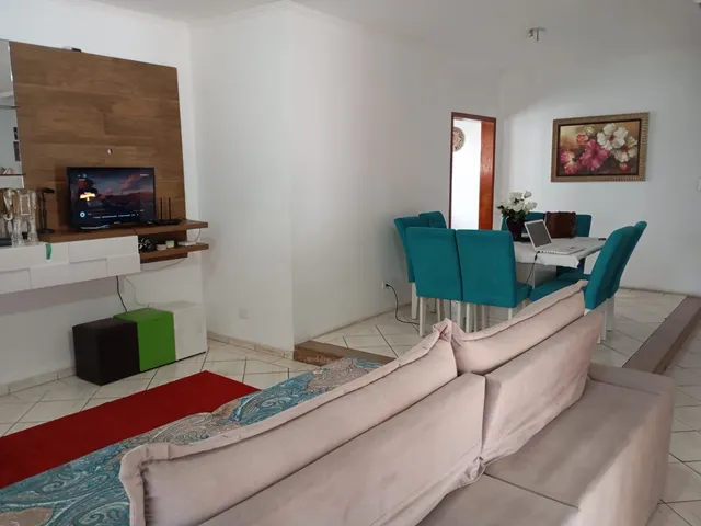 Sobrado 3 quartos e 4 banheiros, à venda, no bairro Residencial Mantiqueira em Pindamonhangaba