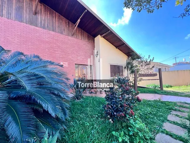 Casa com 664m² 4 quartos e 3 banheiros, à venda, no bairro Estrela em Ponta Grossa