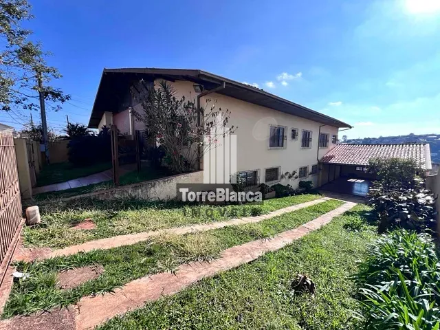 Casa com 664m² 4 quartos e 3 banheiros, à venda, no bairro Estrela em Ponta Grossa