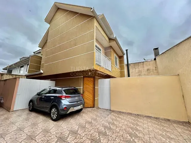 Sobrado com 134m² 3 quartos e 3 banheiros, à venda, no bairro Fazendinha em Curitiba