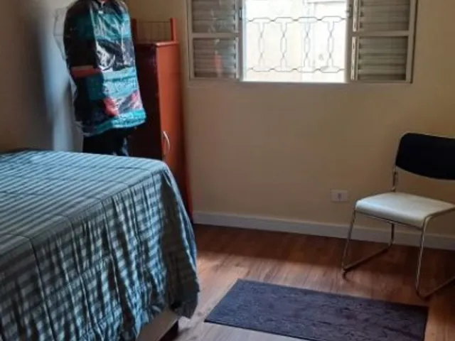 Sobrado 4 quartos e 3 banheiros, à venda, no bairro Vila Scarpelli em Santo André