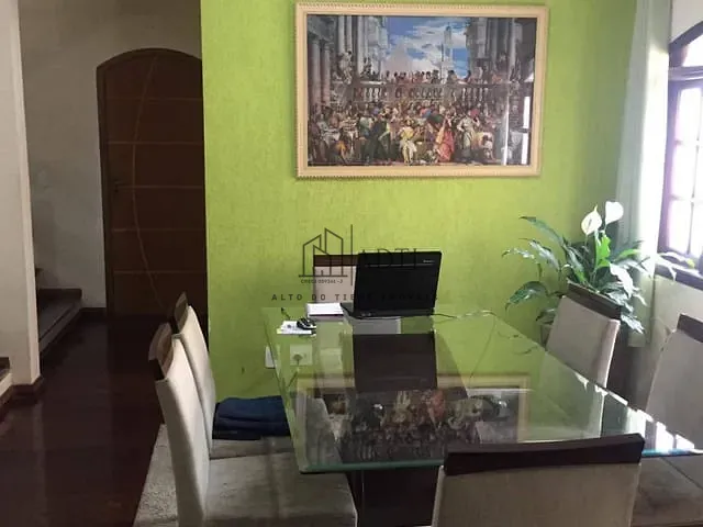 Sobrado 3 quartos e 4 banheiros, à venda, no bairro Cidade Jardim em Mogi das Cruzes
