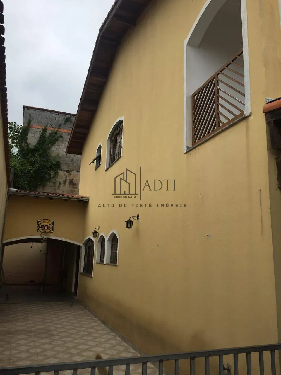 Sobrado, 3 quartos, 250 m² - Foto 1