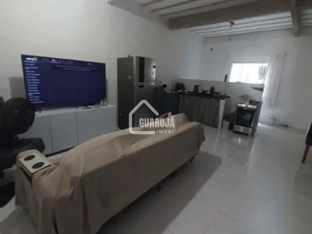 Sobrado 2 quartos e 1 banheiro, à venda, no bairro Jardim Brasil II em Guarujá