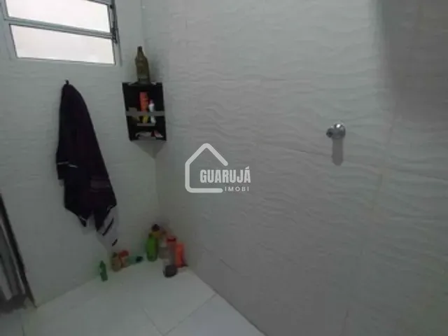 Sobrado 2 quartos e 1 banheiro, à venda, no bairro Jardim Brasil II em Guarujá