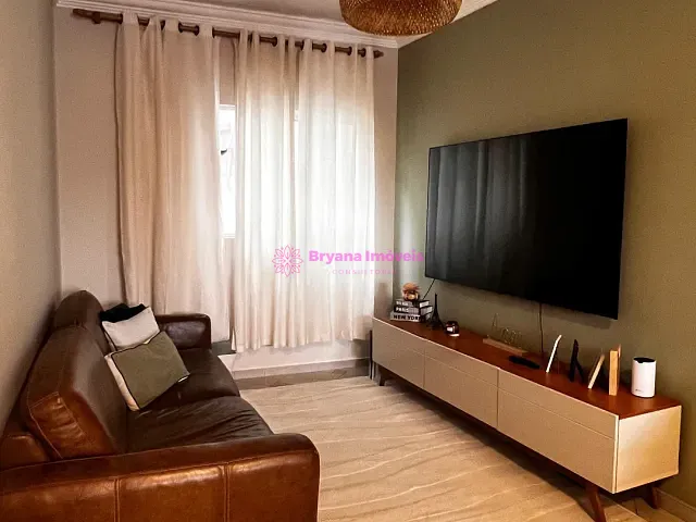 Sobrado 3 quartos e 3 banheiros, à venda, no bairro Vila Scarpelli em Santo André