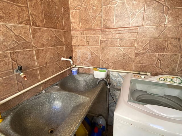 Sobrado com 70m² 2 quartos e 2 banheiros, à venda, no bairro Parque Jóquei Club em Campos dos Goytacazes