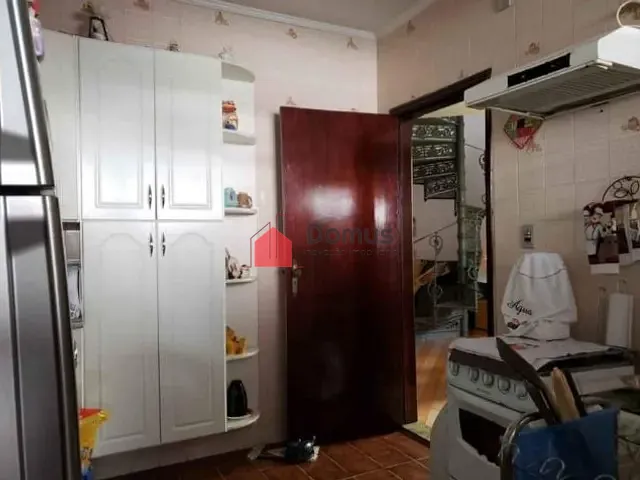 Sobrado com 160m² 4 quartos e 3 banheiros, à venda, no bairro Jardim Paraíso em São José dos Campos