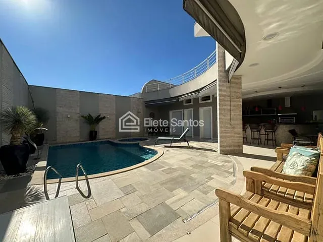 Sobrado com 389m² 4 quartos e 6 banheiros, à venda, no bairro Jardim Imperador em Americana