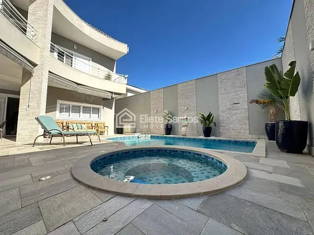 Sobrado com 389m² 4 quartos e 6 banheiros, à venda, no bairro Jardim Imperador em Americana