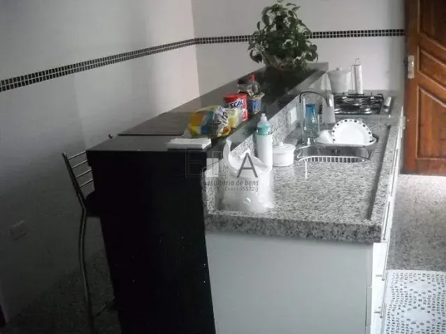 Sobrado com 310m² 3 quartos e 3 banheiros, à venda ou para alugar, no bairro Jardim Vila Formosa em São Paulo