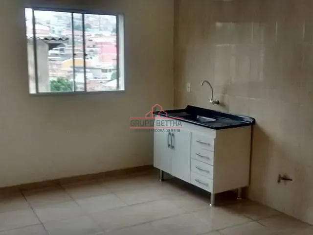 Sobrado com 200m² 5 quartos e 5 banheiros, à venda, no bairro Jardim Briquet em Itapevi