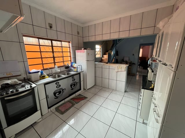 Sobrado com 125m² 3 quartos e 2 banheiros, à venda, no bairro Loteamento Residencial Novo Mundo em Campinas