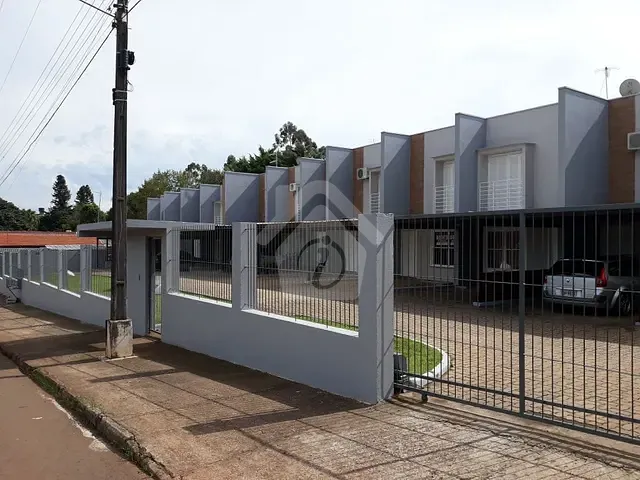 Sobrado com 88m² 2 quartos e 1 banheiro, à venda, no bairro Canabarro em Teutônia